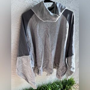 Women’s project rock under armour oversized sweatshirt